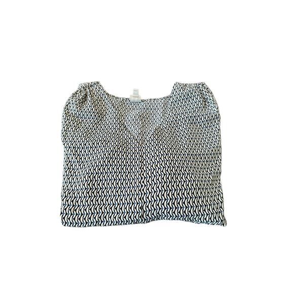 Worthington Women’s Blouse 2X Black White Blue Geometric Print V-Neck Top - Picture 4 of 9